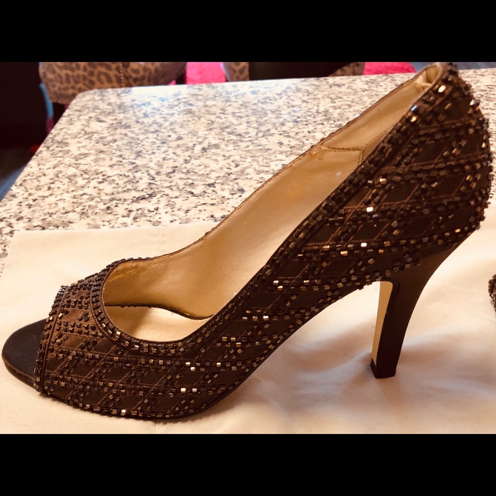 Caparros Peep toe heels
